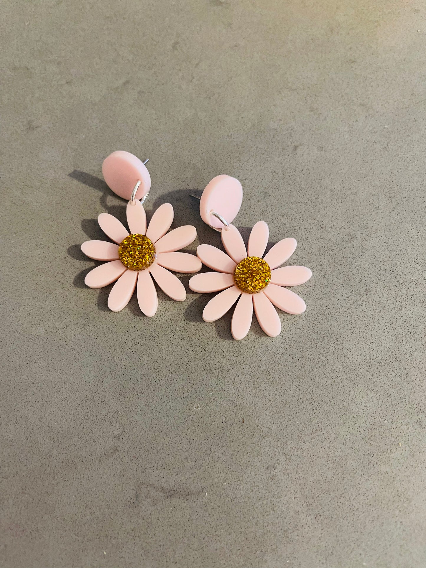 Daisy earrings
