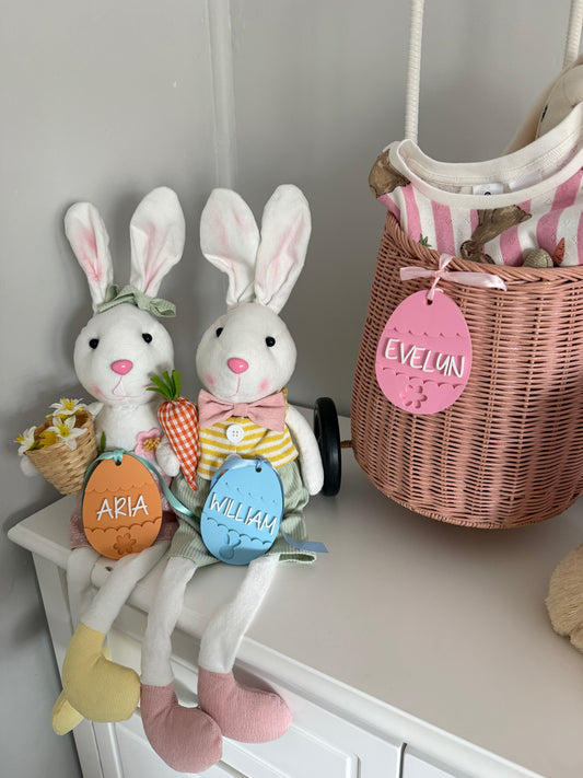 Scalloped Easter egg