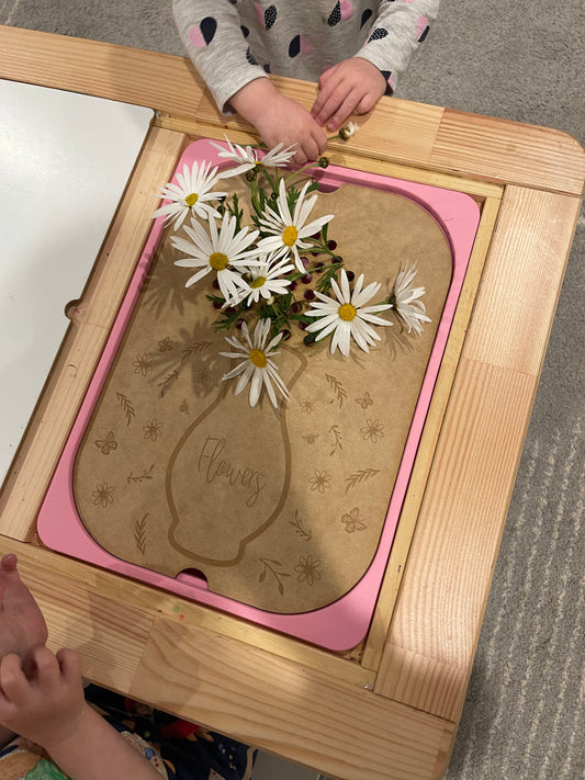 Flower vase insert