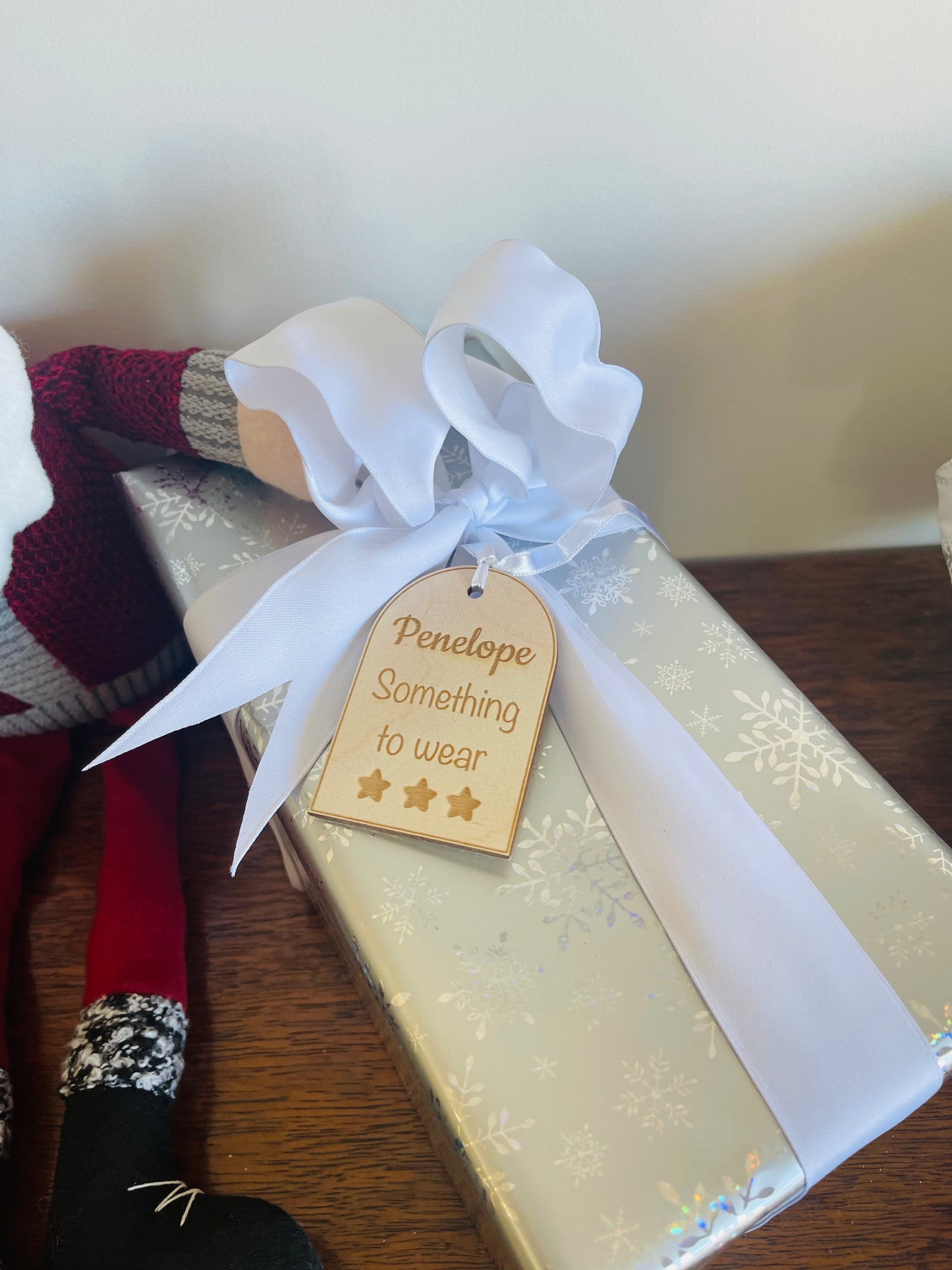 Arch style Christmas gift tags set