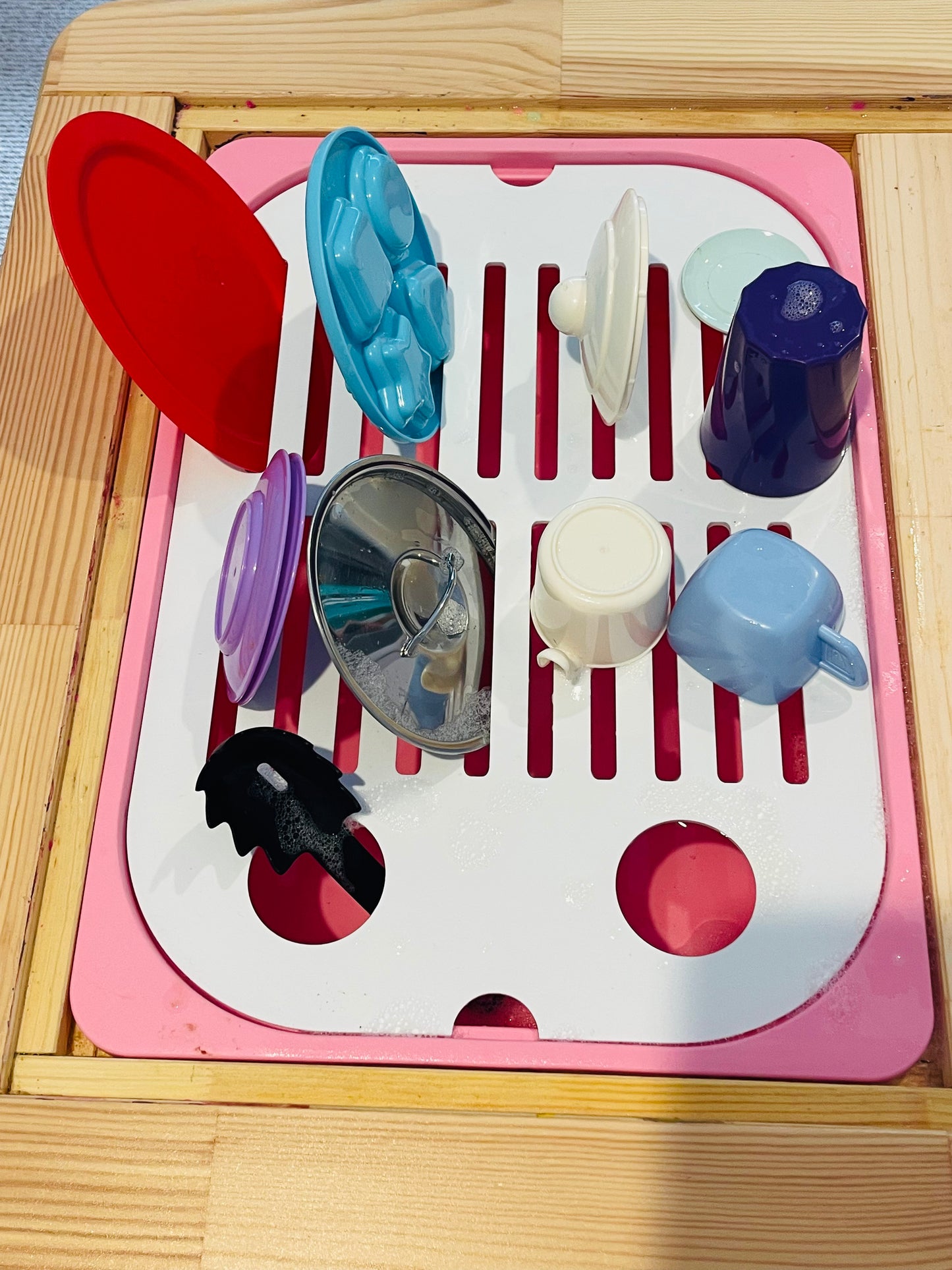 Water play - pump insert